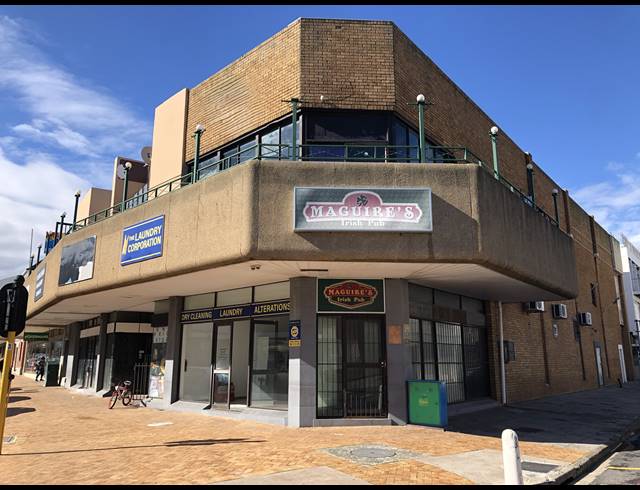 1,710M² BUSINESS CENTRE FOR SALE IN STRAND CENTRAL
